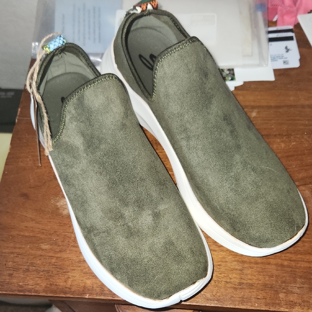 Seven7 Sneakers